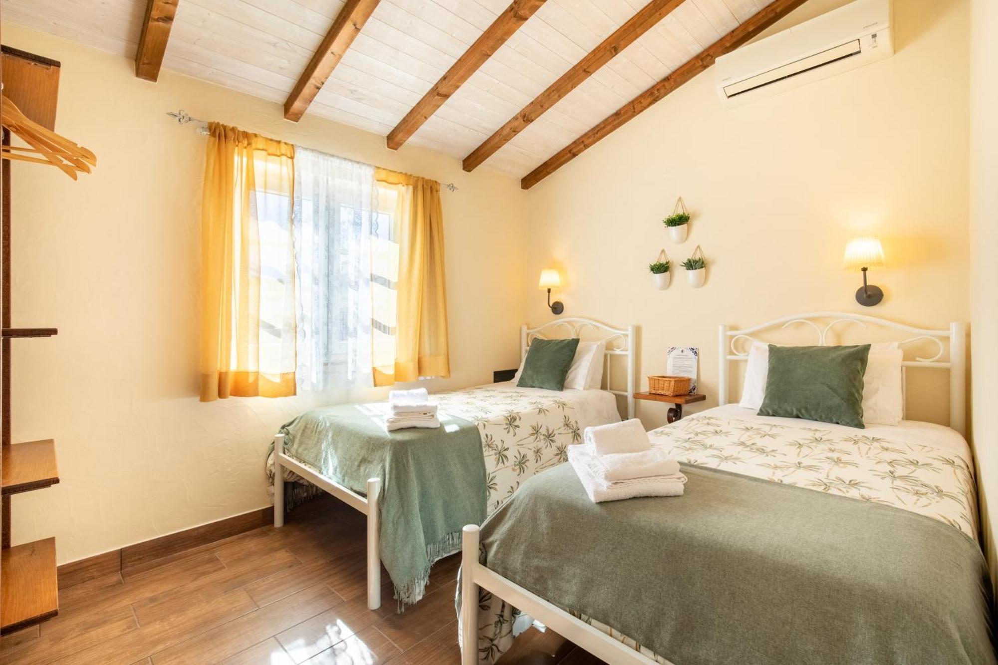 Casinha D'Avo Guesthouse ラゴス エクステリア 写真
